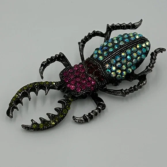 Vibrant Rhinestone Insect Brooch - Picture 1 of 10